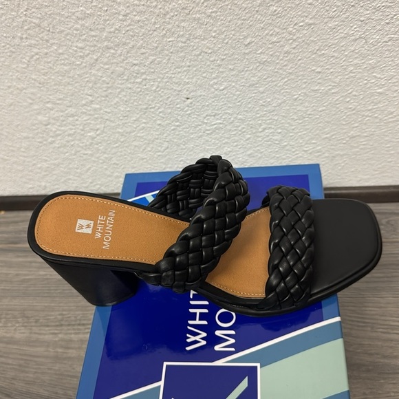 WHITE MOUNTAIN Women's by Far Block Heel - Picture 4 of 6